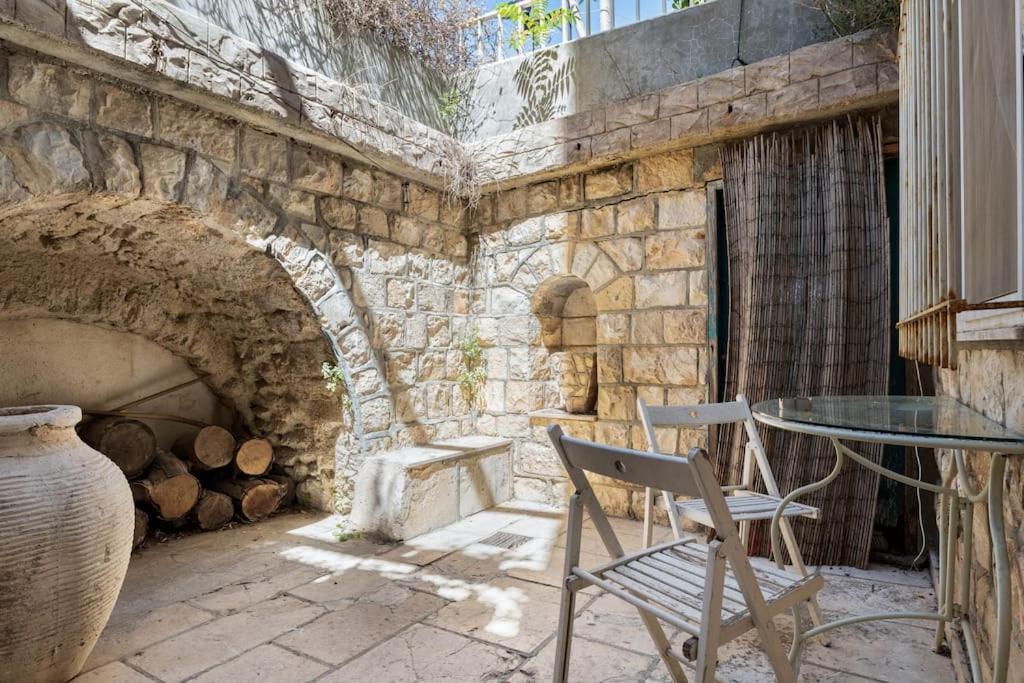שלווה בעיר העתיקה - Peace In The Heart Of The Old City 제파트 외부 사진